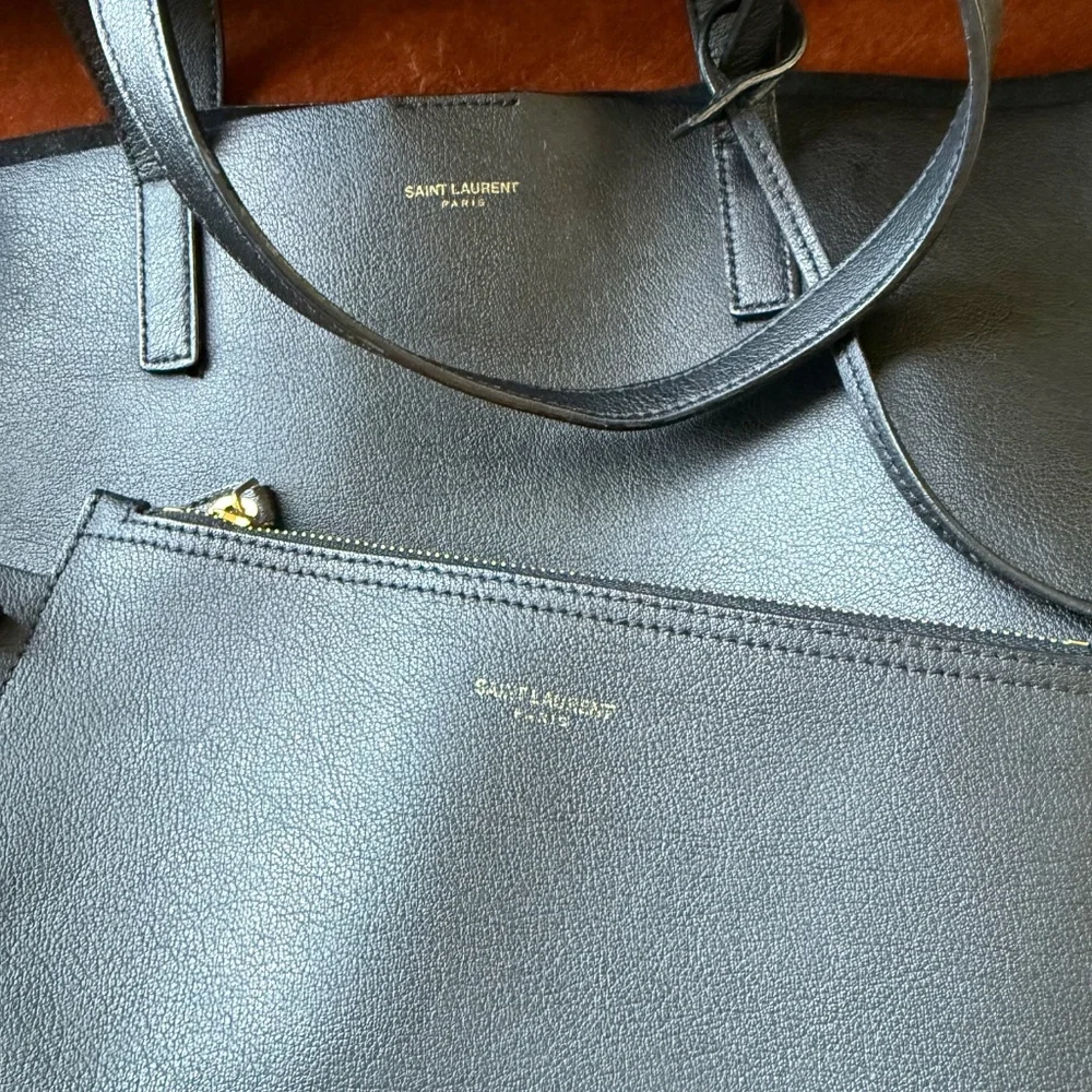 Saint Laurent Large Leather Tote - Picture 4 of 7